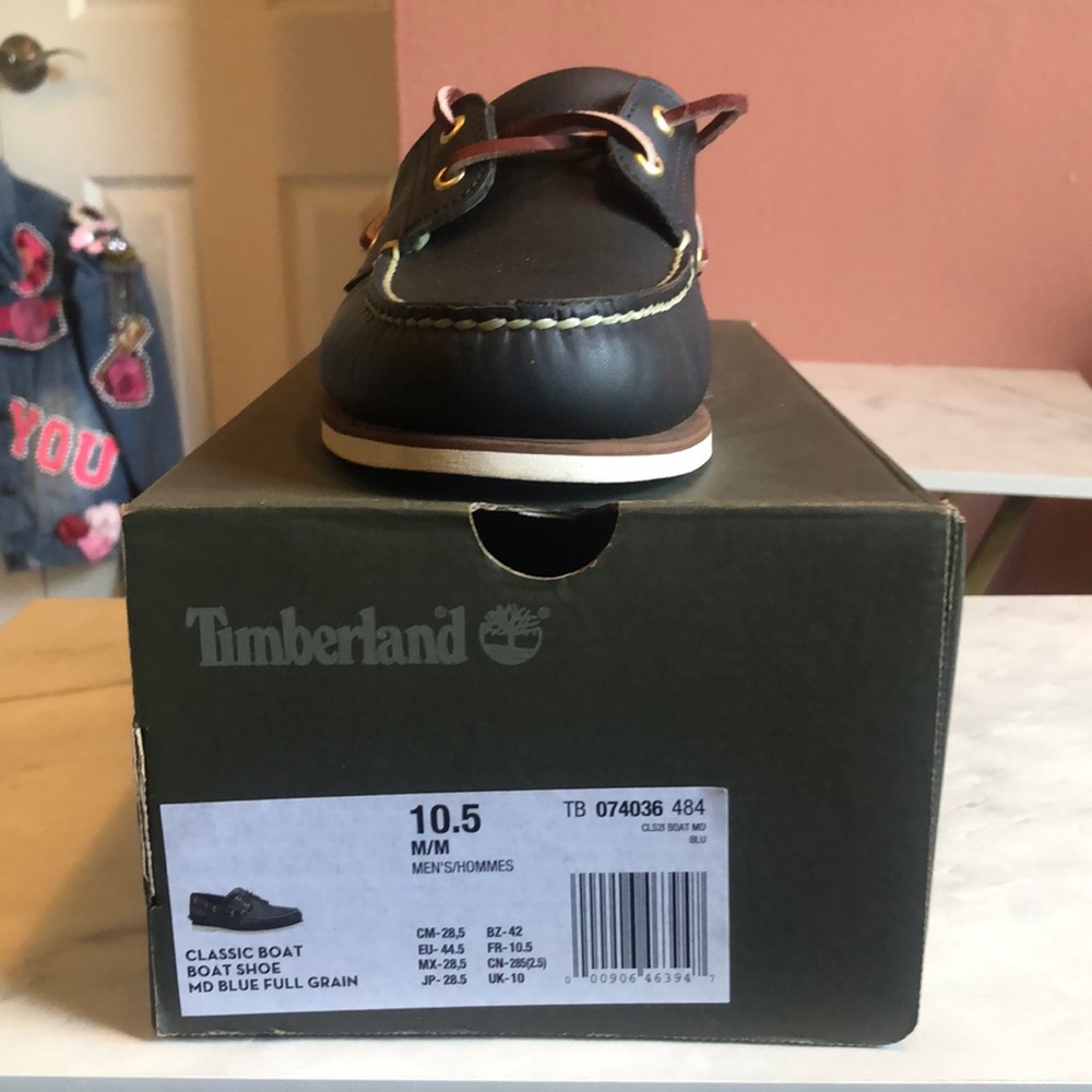 Men’s Classic 2-Eye Lace-Up Timberland Boat shoes 10.5 in medium blue( navy).